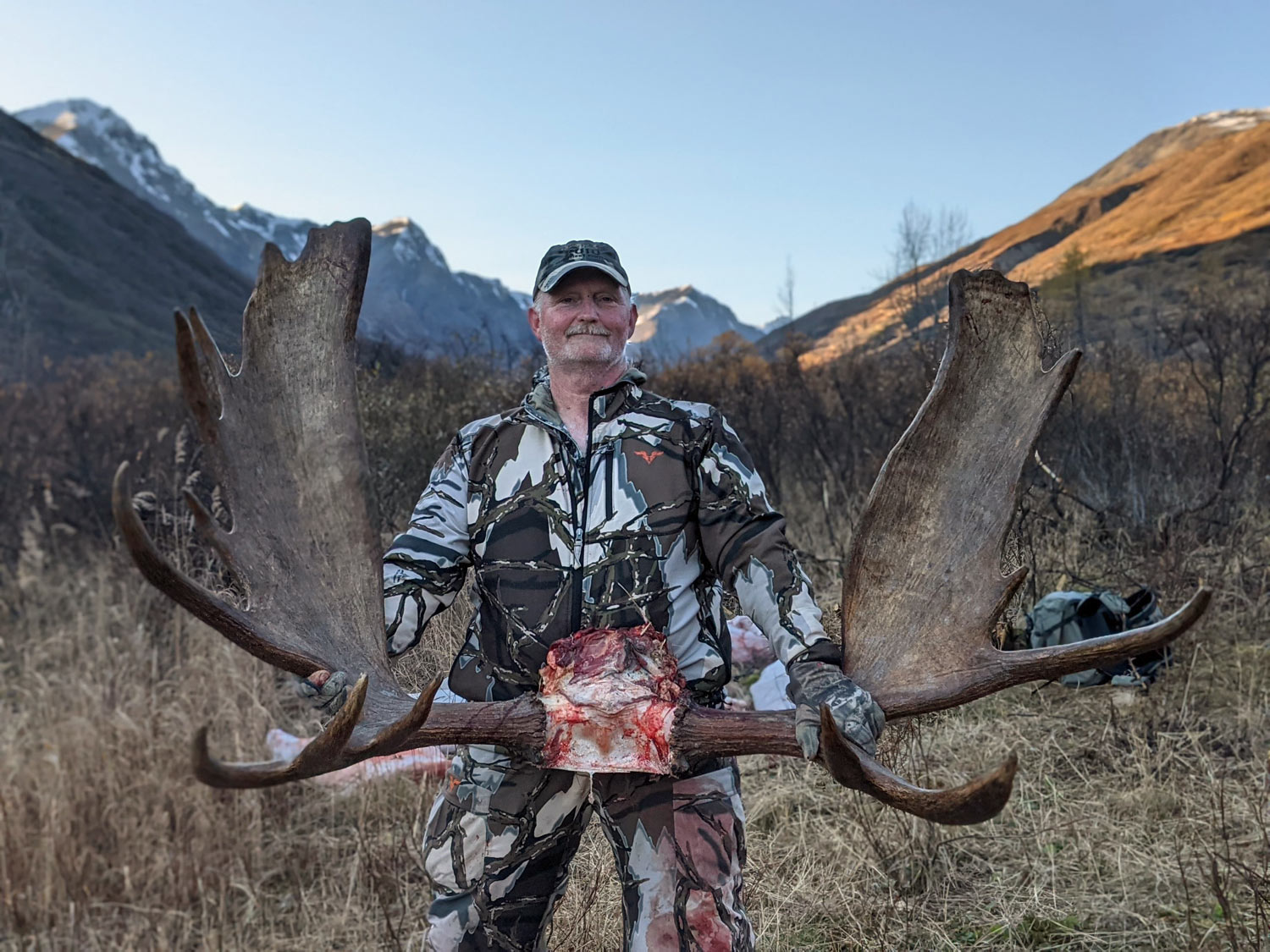 alaska hunting tour