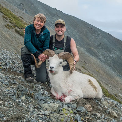 Kyle V Alaska Hunting Guide 400